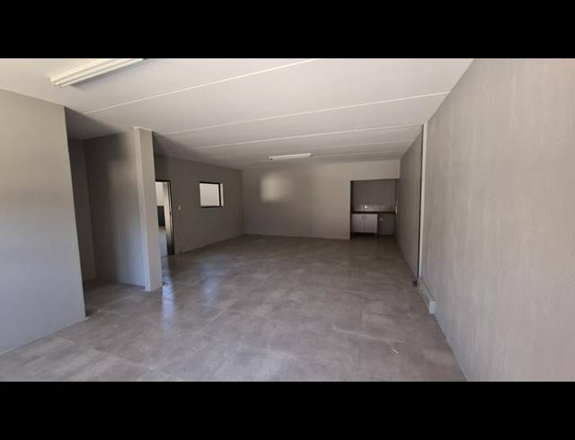 INDUSTRIAL PROPERTY TO RENT IN HALFWAY HOUSE